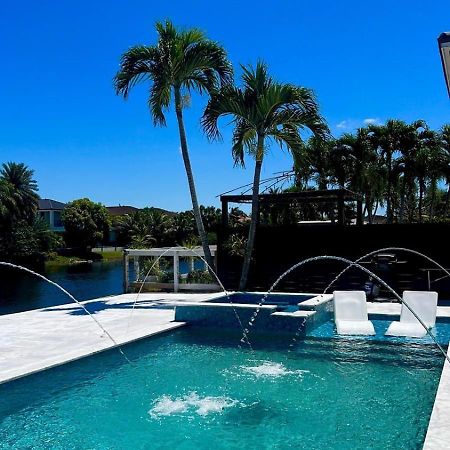 Lovers Cove Tamiami Екстер'єр фото